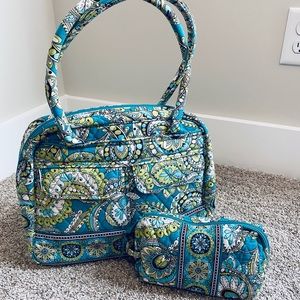 *EUC* Vera Bradley Set
